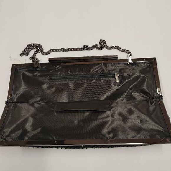 BLACK STYLISH CLUTCH BAG/HANDBAG. - Picture 4 of 11